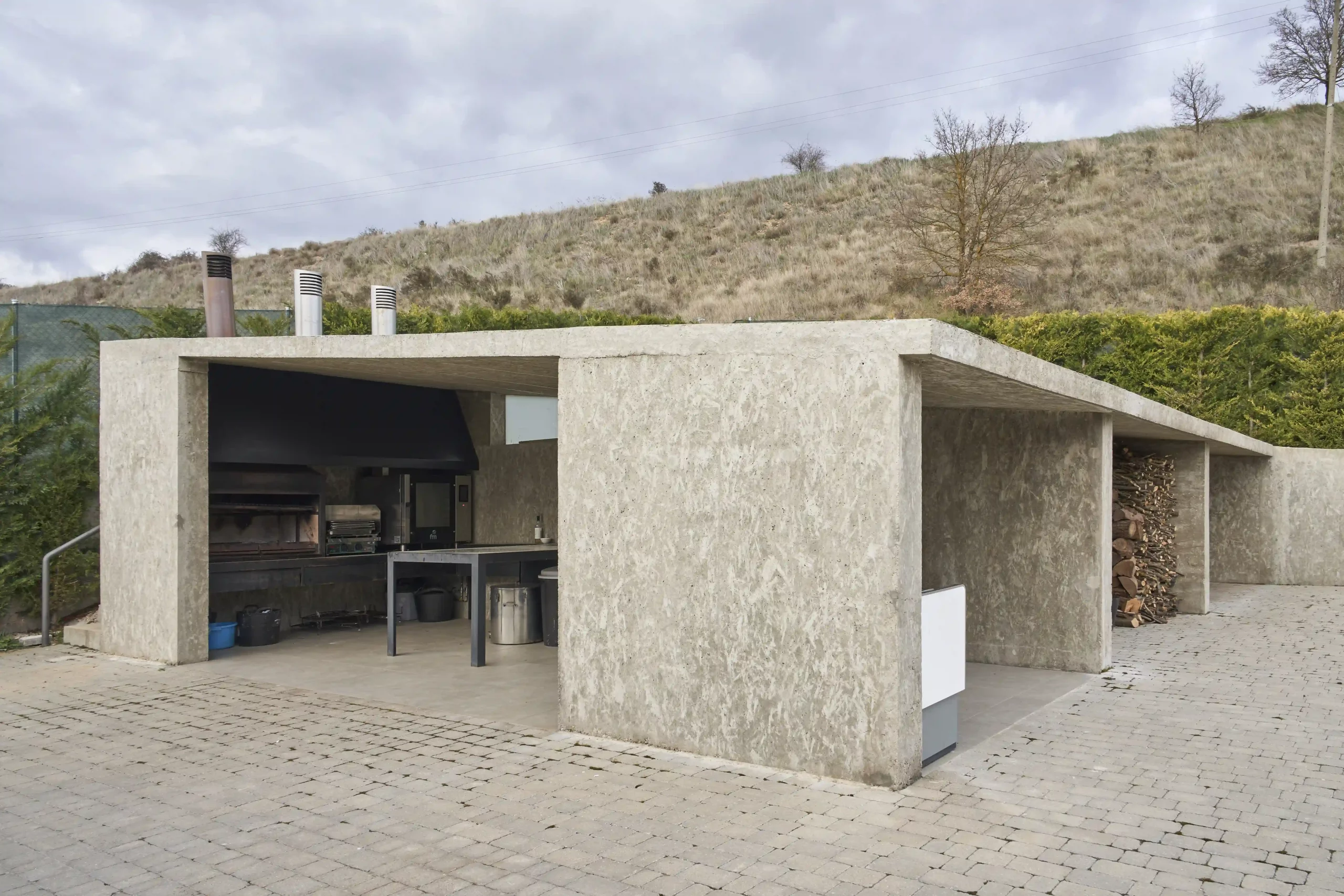 Barbacoa para eventos y reuniones en el Merendero de Burgos